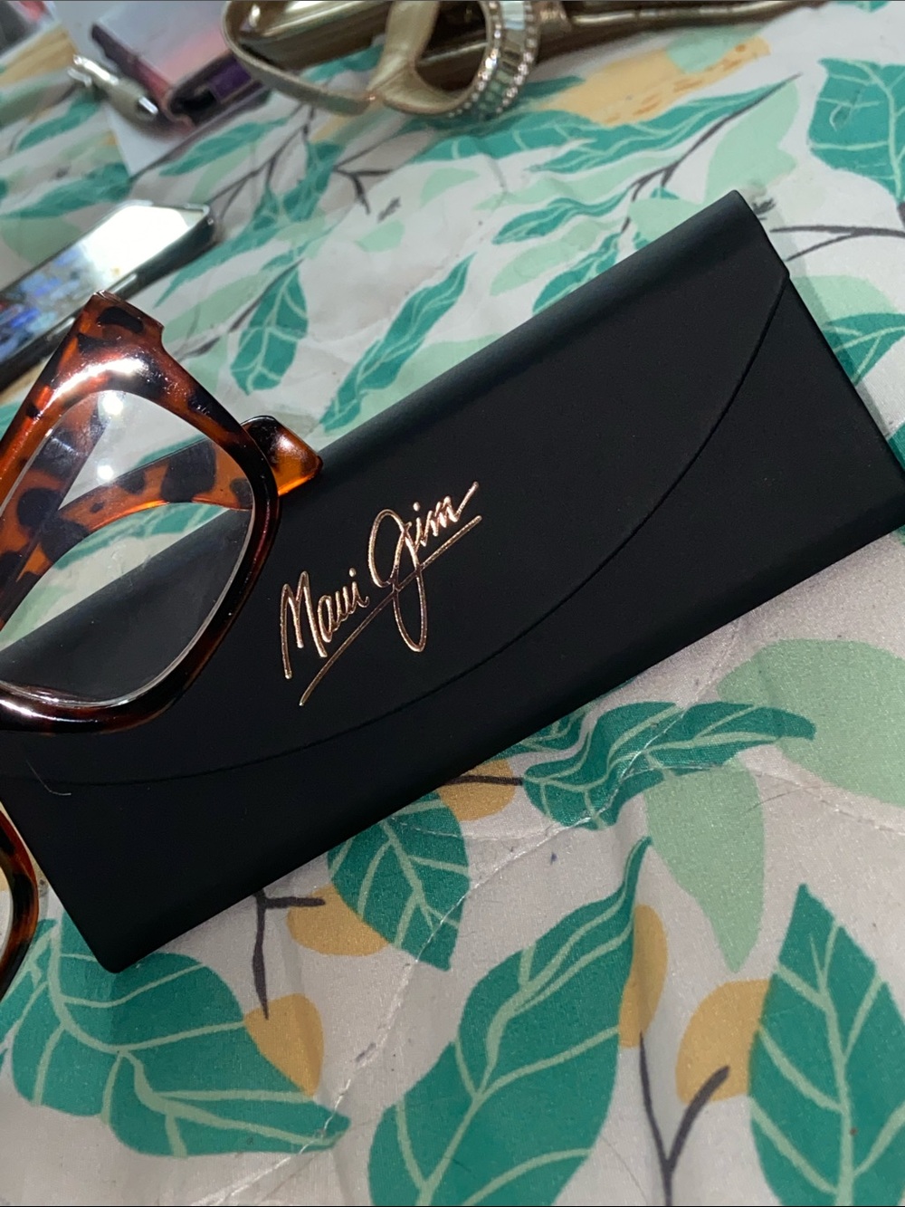 MAUI JIM GLASSES CASE Sunglasses Triangle Box